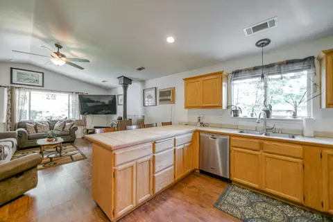 14780 Marin, Redding, CA 96003 photo 33