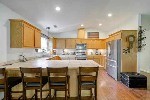 14780 Marin, Redding, CA 96003 photo 32