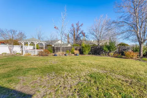 4397 Wild Lilac Ct, Redding, CA 96001 photo 22