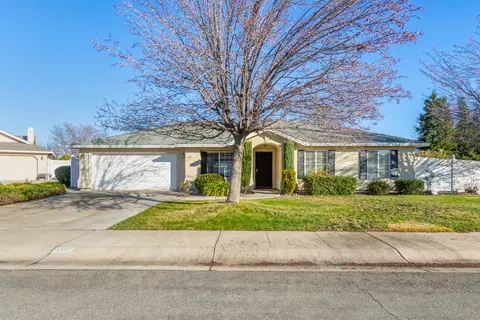 4397 Wild Lilac Ct, Redding, CA 96001 photo 1