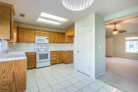 4397 Wild Lilac Ct, Redding, CA 96001 photo 8