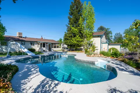 5843 Sierra Dr, Redding, CA 96003 photo 31