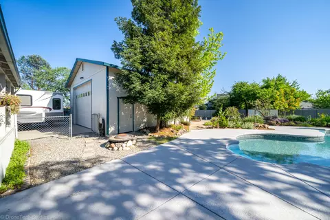 5843 Sierra Dr, Redding, CA 96003 photo 36