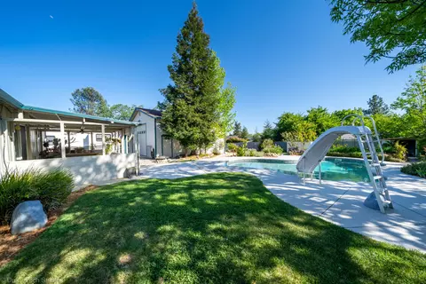 5843 Sierra Dr, Redding, CA 96003 photo 74