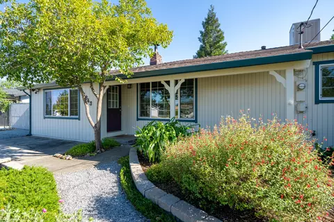 5843 Sierra Dr, Redding, CA 96003 photo 68