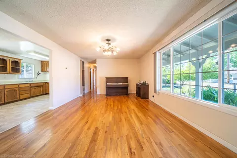 5843 Sierra Dr, Redding, CA 96003 photo 7