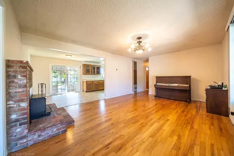 5843 Sierra Dr, Redding, CA 96003 photo 8