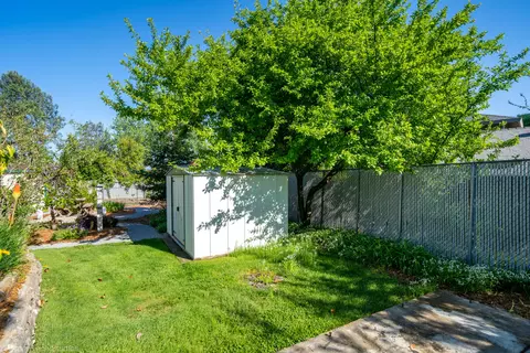 5843 Sierra Dr, Redding, CA 96003 photo 75