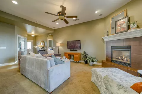 2977 Nicolet Ln, Redding, CA 96001 photo 6