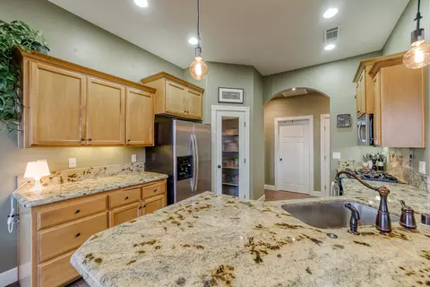 2977 Nicolet Ln, Redding, CA 96001 photo 10