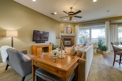 2977 Nicolet Ln, Redding, CA 96001 photo 4