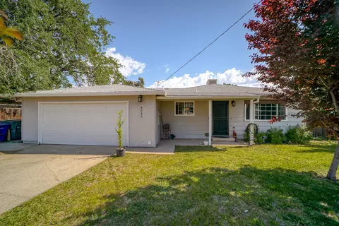 4645 Enchanted Way, Redding, CA 96001 photo 2