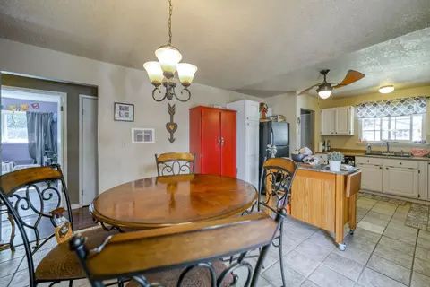 4645 Enchanted Way, Redding, CA 96001 photo 16