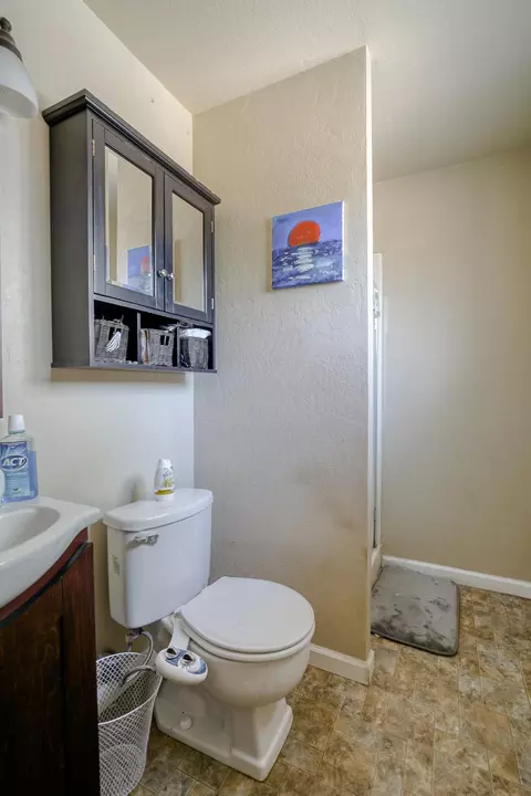 4645 Enchanted Way, Redding, CA 96001 photo 14