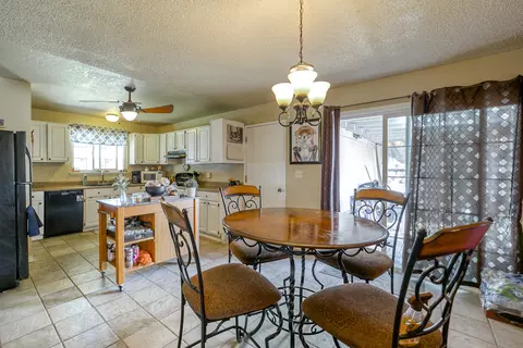 4645 Enchanted Way, Redding, CA 96001 photo 15