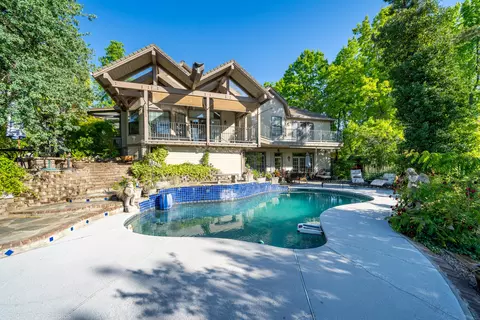 6306 Carmel Dr, Redding, CA 96003 photo 19