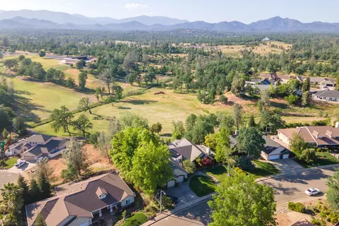 6306 Carmel Dr, Redding, CA 96003 photo 26