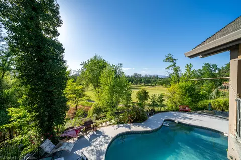 6306 Carmel Dr, Redding, CA 96003 photo 17