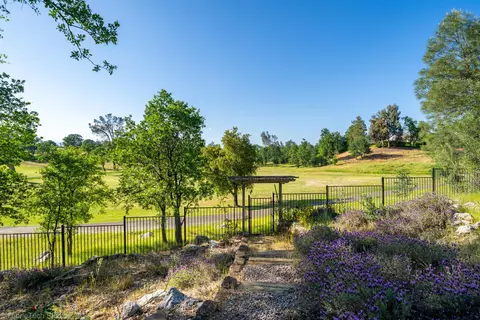 6306 Carmel Dr, Redding, CA 96003 photo 22