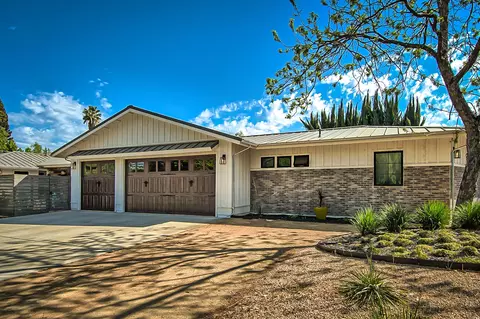 900 Sierra Vista Dr, Redding, CA 96001 photo 4