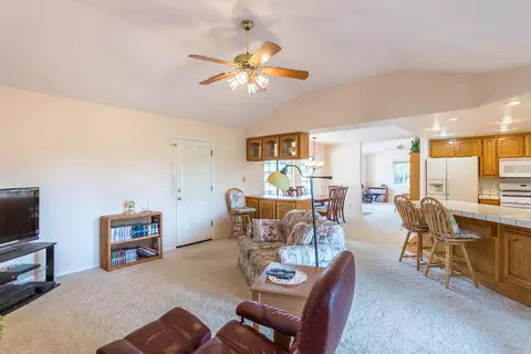 2730 Crystal Tree Dr, Redding, CA 96001 photo 13