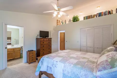 2730 Crystal Tree Dr, Redding, CA 96001 photo 20