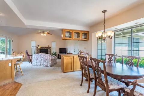 2730 Crystal Tree Dr, Redding, CA 96001 photo 17