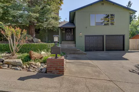 3735 Cal Ore Dr, Redding, CA 96001 photo 2