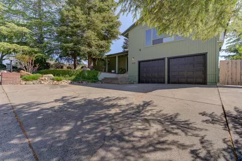 3735 Cal Ore Dr, Redding, CA 96001 photo 3