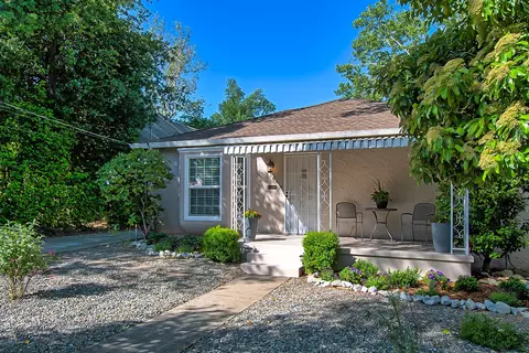 1364 Chestnut St, Redding, CA 96001 photo 11