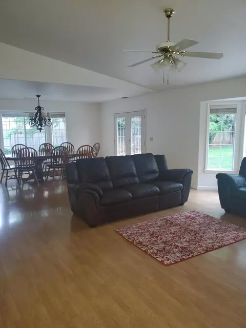 4128 Windwood Dr, Redding, CA 96002 photo 7