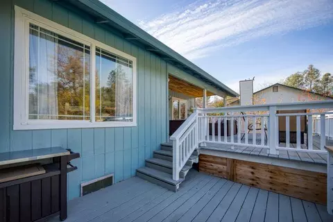 2276 Wicklow St, Redding, CA 96001 photo 23