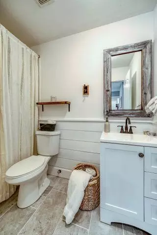 2276 Wicklow St, Redding, CA 96001 photo 13