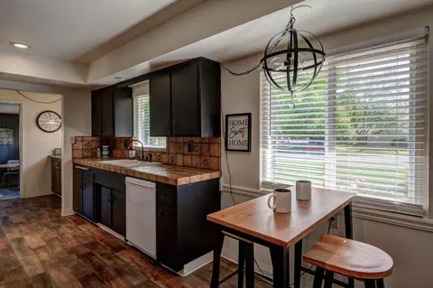 3864 Traverse St, Redding, CA 96002 photo 12