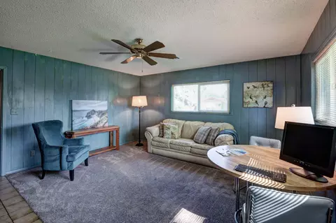 3864 Traverse St, Redding, CA 96002 photo 17