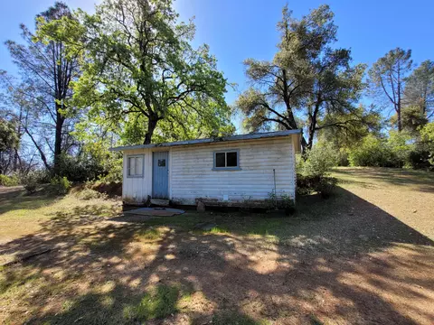 16172 Hope So Mine Rd, Redding, CA 96001 photo 2