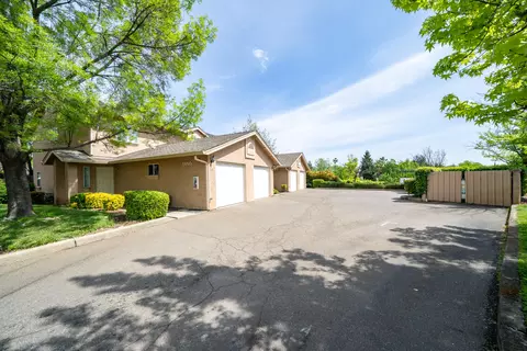 1460 Serrano Pl, Redding, CA 96003 photo 7