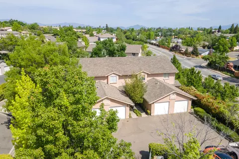 1460 Serrano Pl, Redding, CA 96003 photo 9