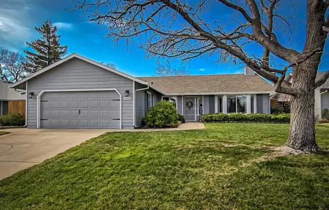 2484 Candlewood Dr, Redding, CA 96003 photo 1