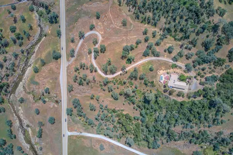 13012 Dry Creek Rd, Redding, CA 96003 photo 48