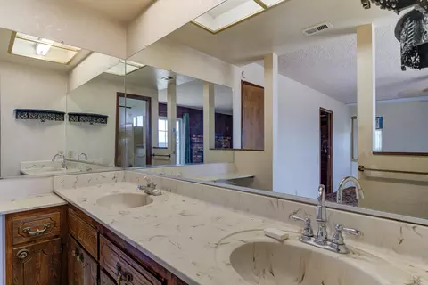 13012 Dry Creek Rd, Redding, CA 96003 photo 35