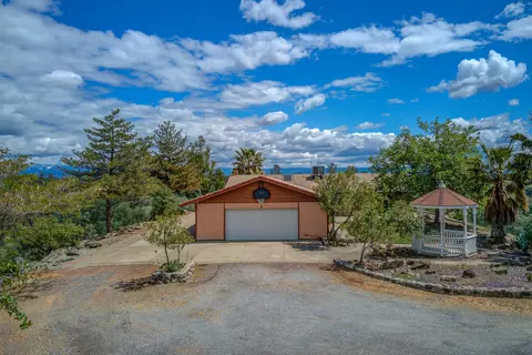 13012 Dry Creek Rd, Redding, CA 96003 photo 5