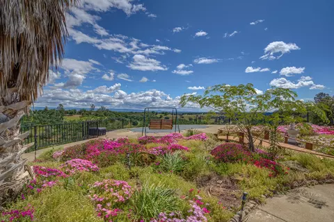 13012 Dry Creek Rd, Redding, CA 96003 photo 4