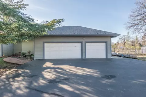 21702 Old Alturas Rd, Redding, CA 96003 photo 7