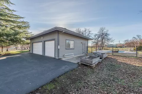 21702 Old Alturas Rd, Redding, CA 96003 photo 11