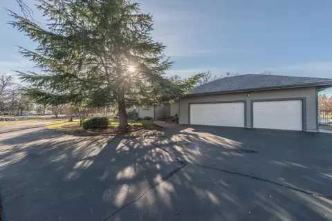 21702 Old Alturas Rd, Redding, CA 96003 photo 10
