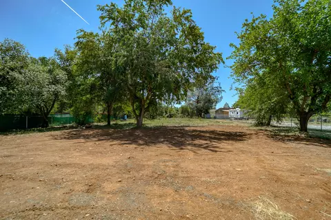 2355 Alden Ave, Redding, CA 96002 photo 41