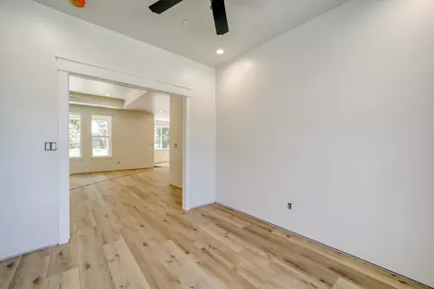 2355 Alden Ave, Redding, CA 96002 photo 19
