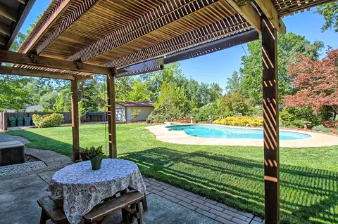 4256 Alta Campo Dr, Redding, CA 96002 photo 31