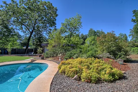 4256 Alta Campo Dr, Redding, CA 96002 photo 35